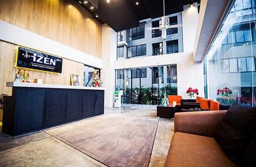 Noen Phra Hotel | Izen Plus Budget Hotel & Residence