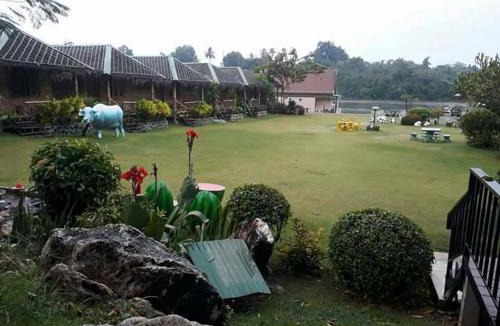 Ban Tai Resort | Bamboo House Resort