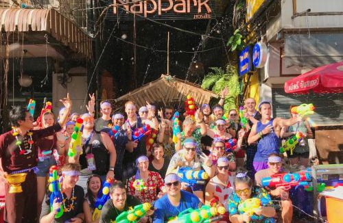 Talat Yot Hostel | Nappark Hostel @Khao San