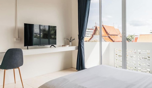 Shapel Hostel and Cafe in Chiang Mai