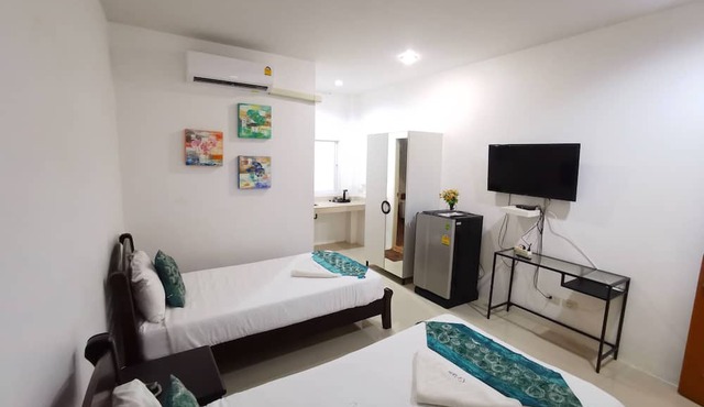 Phet Cha-am Plaza & Resort in Cha-am