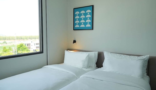 GO Hotel Ban Chang Robinson Lifestyle