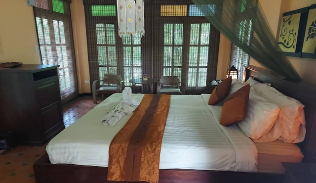 Baan Chai Thung