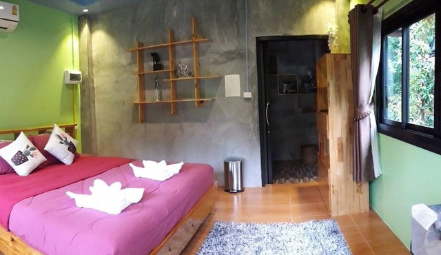 Plainam Resort in Phrom Khiri