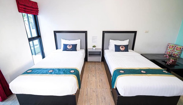 RoomQuest Chonburi Phanat Nikhom