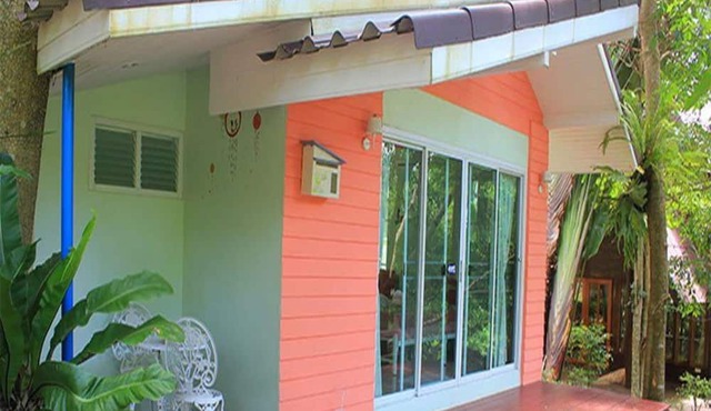 Baan Fahsai Resort in Suan Phueng