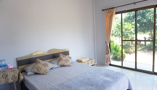 Kedsila Hometel in Pathio
