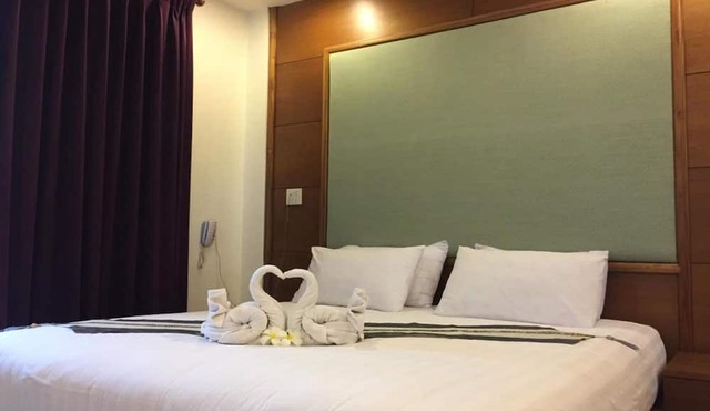 Amonruk Hotel 2