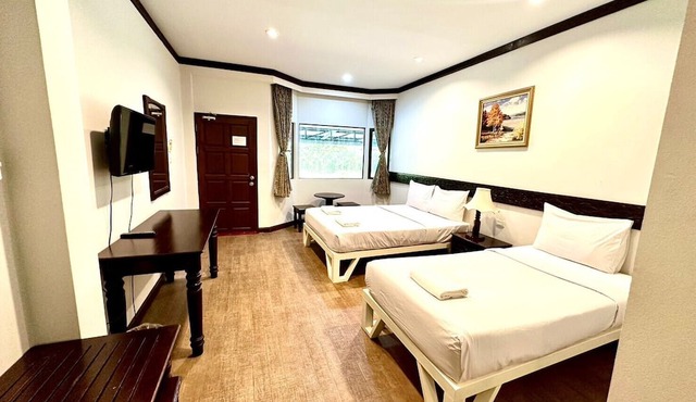 Bansuan Resort in Nakhon Sawan
