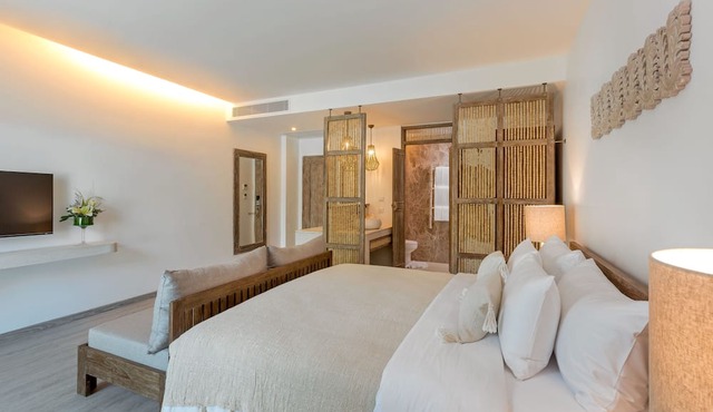 Eden Beach Khao Lak Resort & Spa in Thai Mueang