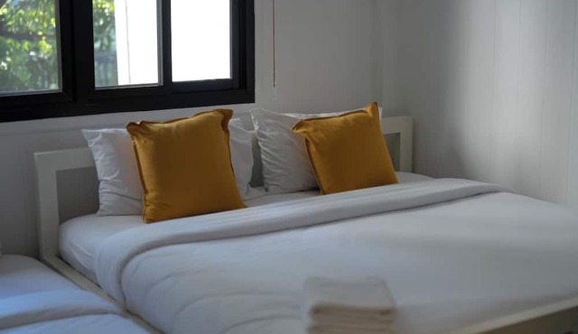 Diff Hostel