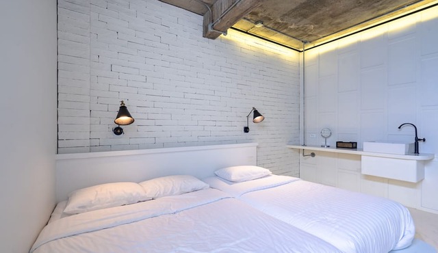 Siam Plug In Hostel