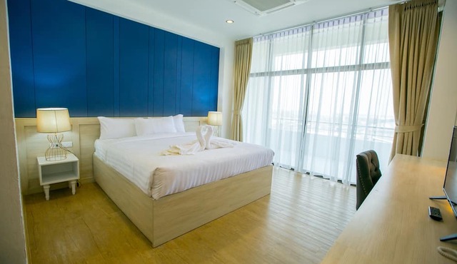 Phrae Nakara Hotel