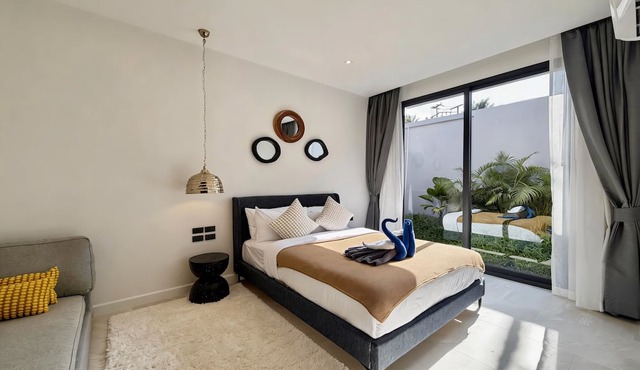 Bougainvillea Luxury Pool Villas
