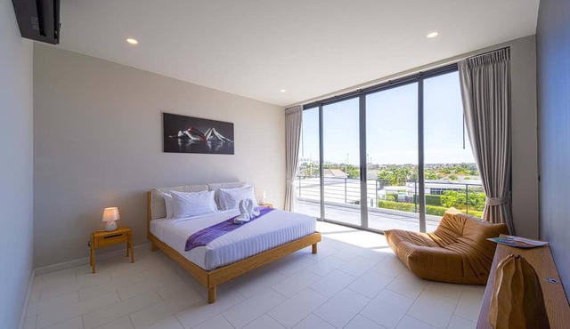 Luxury 5 Bedroom Pool Villa KH-C1 in Hua Hin