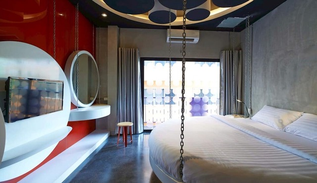 Charming Suite Escape | Modern Comfort in Thailand