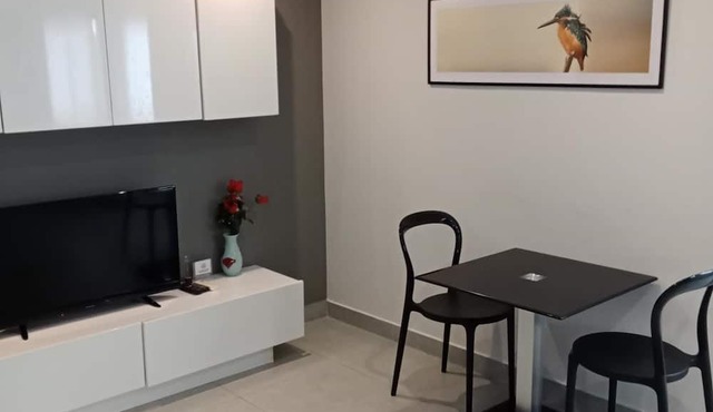 Large Corner Apt-1BR T1 207 in Chalong