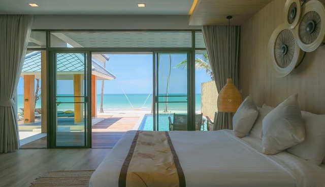 Sirarun Resort in Thap Sakae
