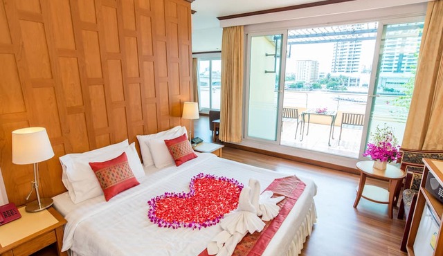New Siam Riverside