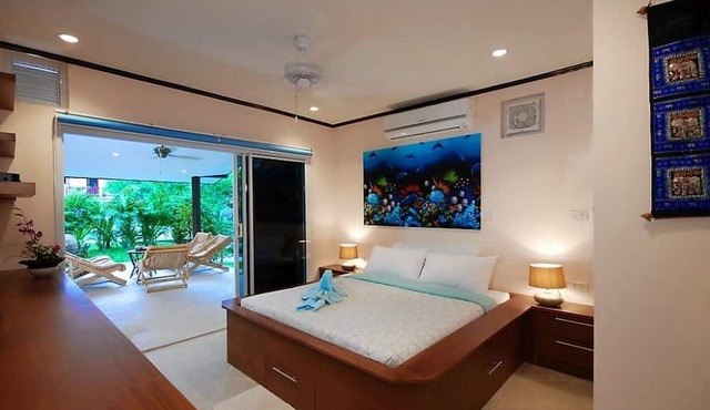 Luxurious Thai-style Villa With a Swimming Pool Just 20 Meters From Beach Access in Koh Samui
