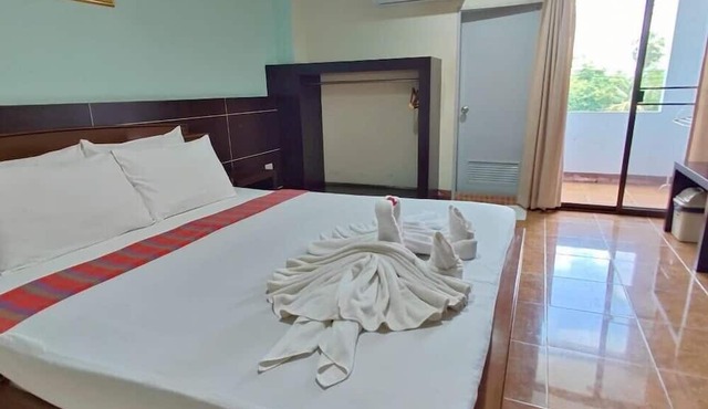 Cabbages & Condoms Hotel Ratchaburi