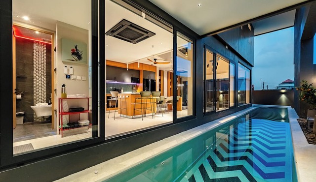 Beautiful Sea View Full Smart House 3BR
