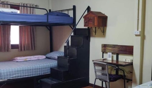 V House