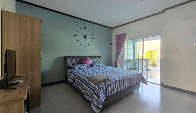 MB House Resort