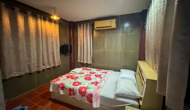 Suree Garden Resort & Karaoke