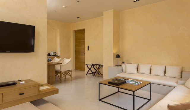 Town Square Suites by Toscana Valley