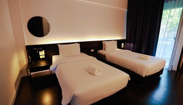 BED Phrasingh Hotel - Adults Only
