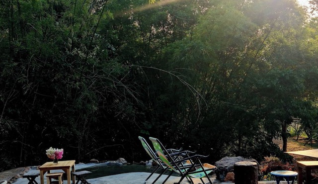 Mountain Front Family Home Big Balcony For 4 Rare Birds, Bikes in Kaeng Krachan