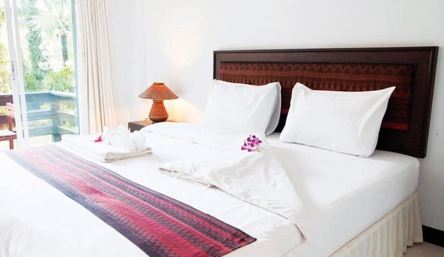 Nakhaburi Hotel & Resort in Udon Thani