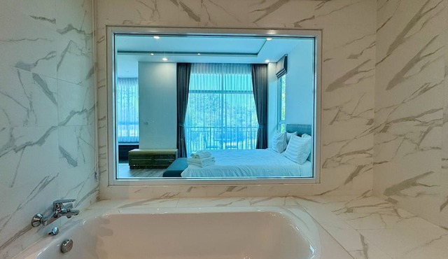 Baan Suan Khunta Golf Resort in Warin Chamrap