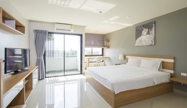 JK Living Hotel & Service Apartment