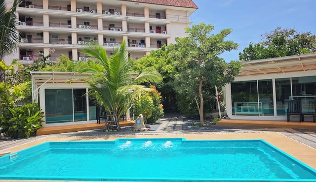 Parkland Villa in Kathu