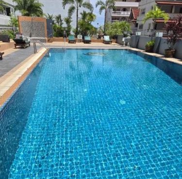 Pattaya beach condominium soi13 in Pattaya