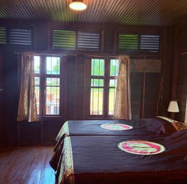 Ayothaya Riverside House