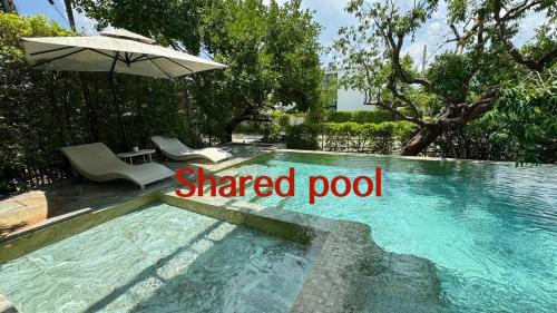 Modern House Uprompt Chiangmai
