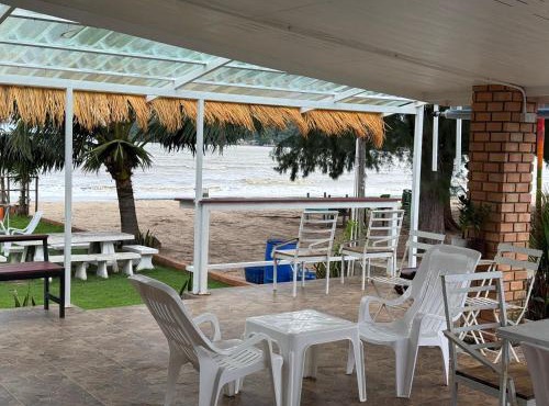 The retreat Beach in Laem Sing