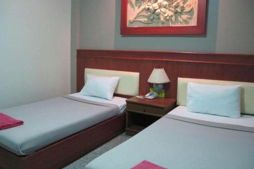 Picnic Sriracha Hotel in Ban Fang Daeng