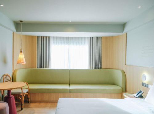 Mercure Rayong Lomtalay Villas & Resort in Mae Pim