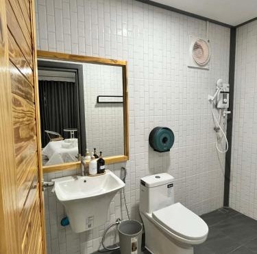 The one hotel in Mukdahan