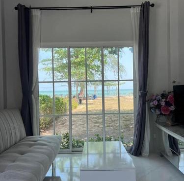Lamae Cabana Villa ละแมคาบานาวิลลา in Lamae
