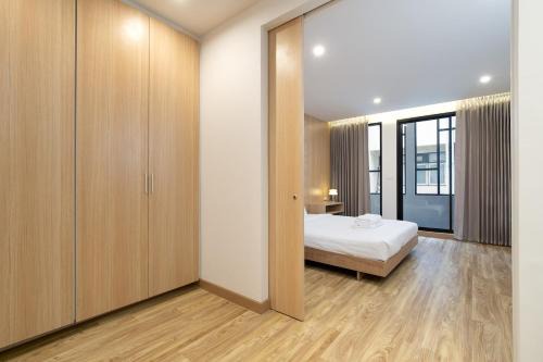 Townhouse 36 in Pratunam Bangkok Soi Ratchaprarop 10
