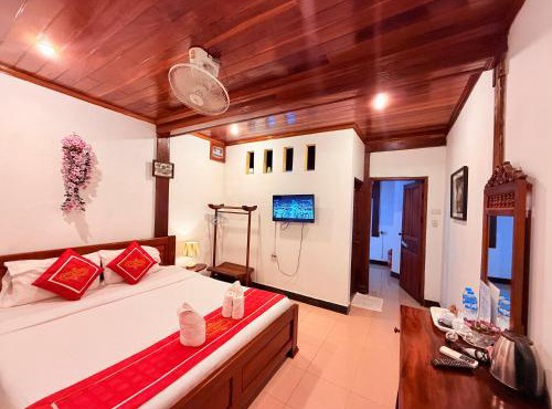 Villa Ouis NamKhan River View in Luang Prabang