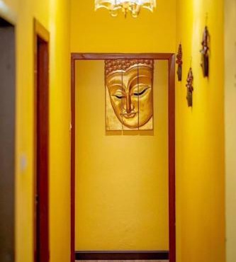 Taratai Villa Guest House in Nong Prue