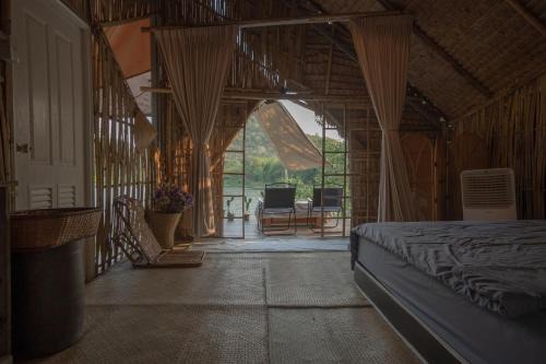 Royal mountain Hut in Ratchaburi