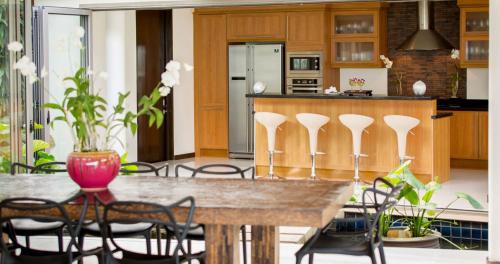 Dhevatara Residence Beachfront Villas in Mae Nam