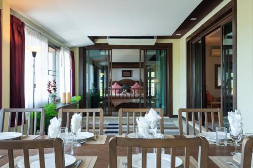 6 Bedrooms Seaview With Pool - Belle Sunset Villa